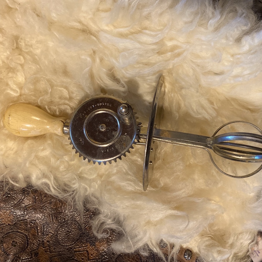 Vintage 1923 A & J Hand Egg Beater Antique Mixer Wood Handle, Made In USA